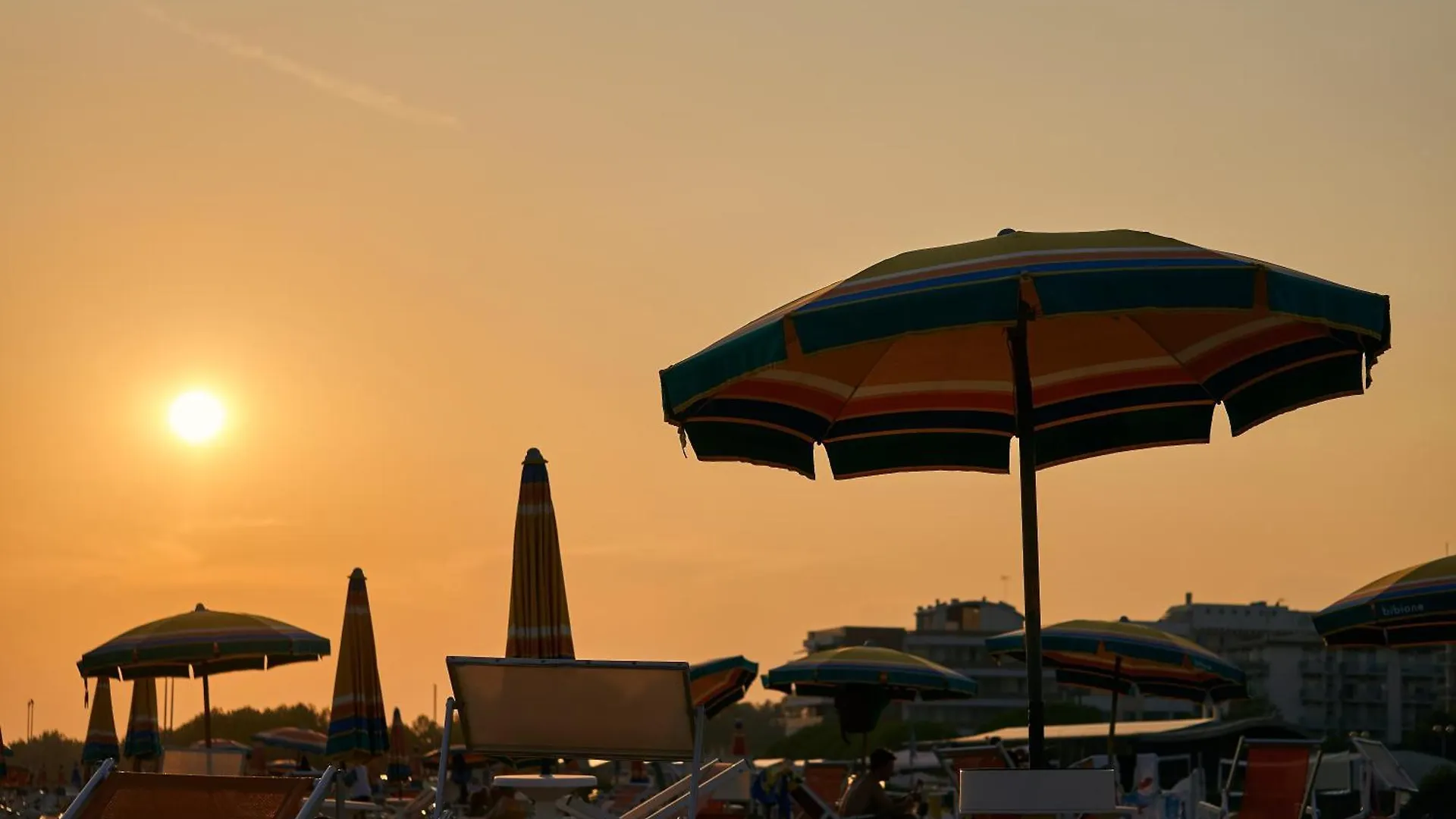 Experience The Charm Of Our Spacious Flat Bibione 0*,