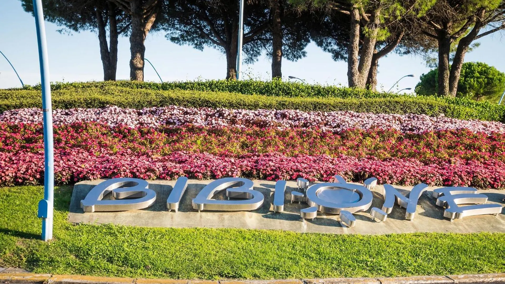 Experience The Charm Of Our Spacious Flat Bibione 0*,  Italy